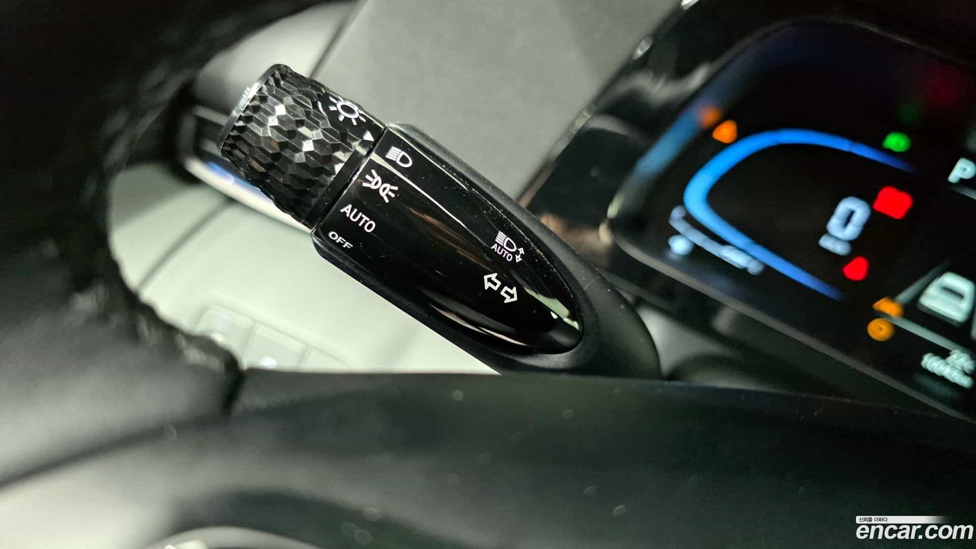 AVANTE Hyundai 2025.1-OPTION-041