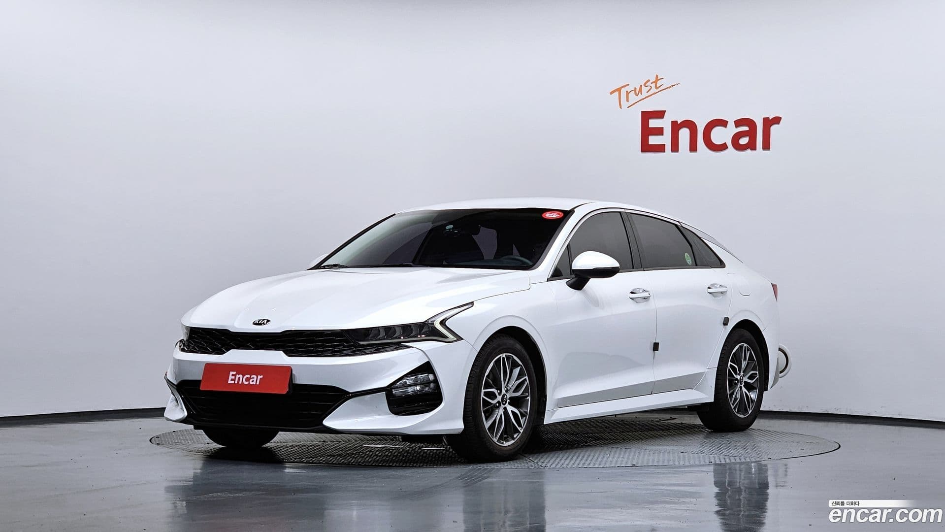 Main__Slider__Photo:K5 Kia 2020.5-0