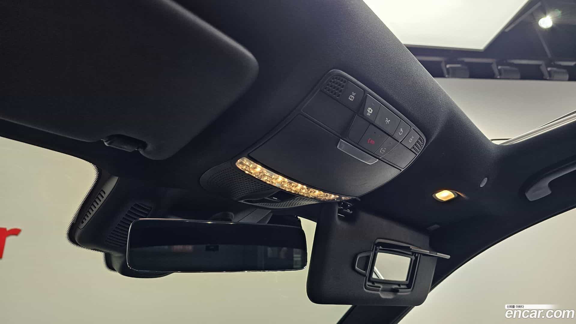 E-Class Mercedes-Benz 2021.4-OPTION-020