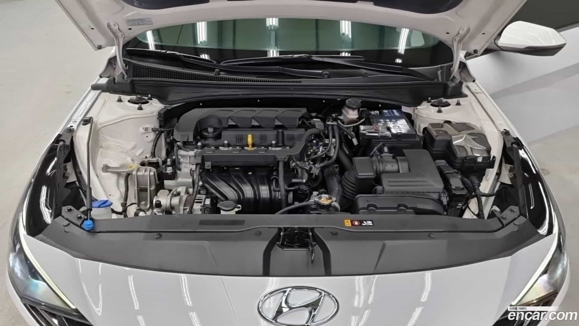 AVANTE Hyundai 2021.2-OUTER-006