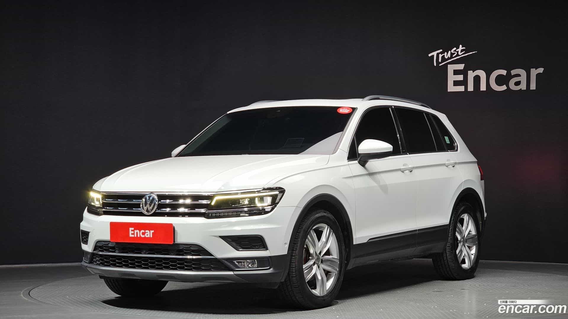 Tiguan Volkswagen 2020.6-OUTER-001