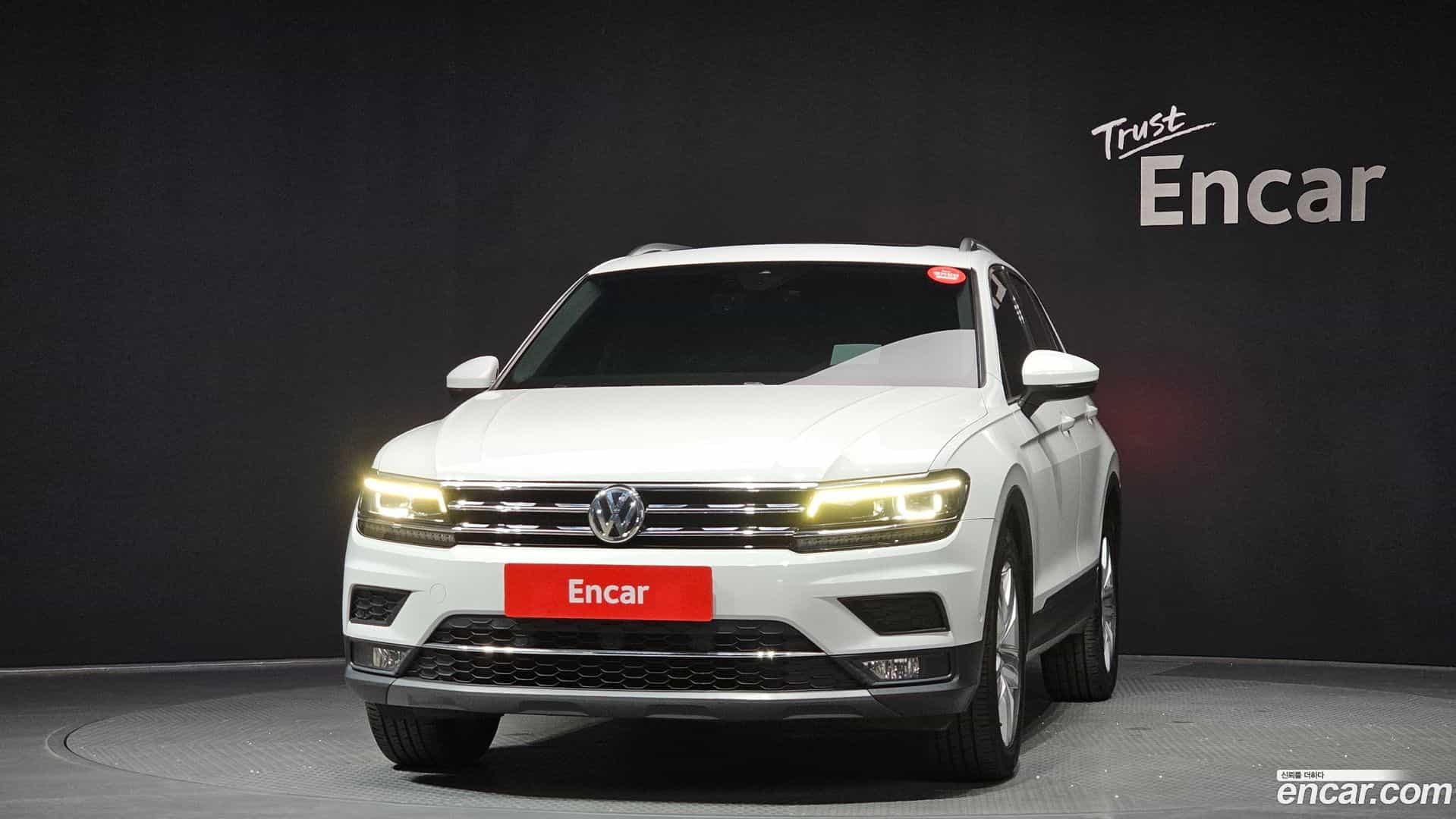 Tiguan Volkswagen 2020.6-OUTER-003