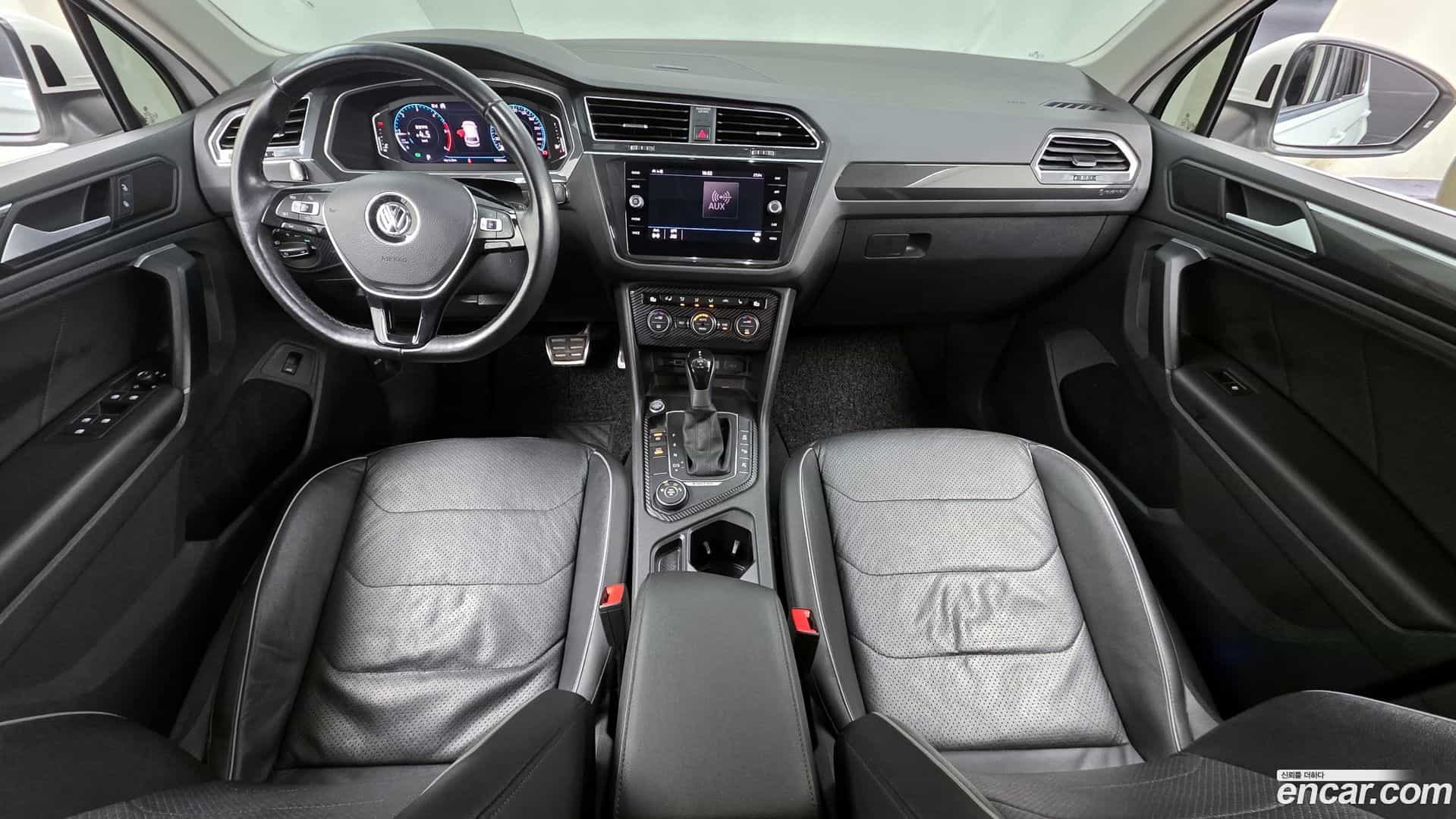 Tiguan Volkswagen 2020.6-INNER-007