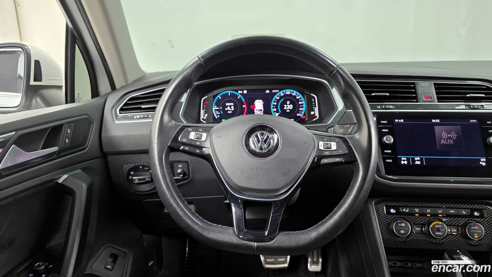 Tiguan Volkswagen 2020.6-OPTION-017