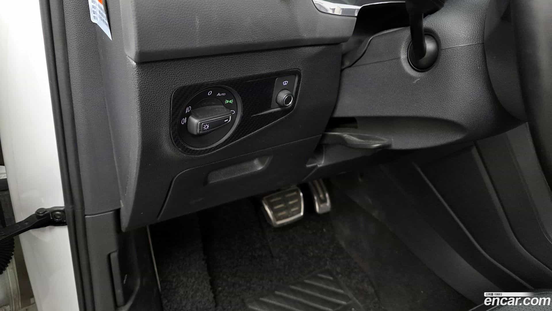 Tiguan Volkswagen 2020.6-OPTION-044