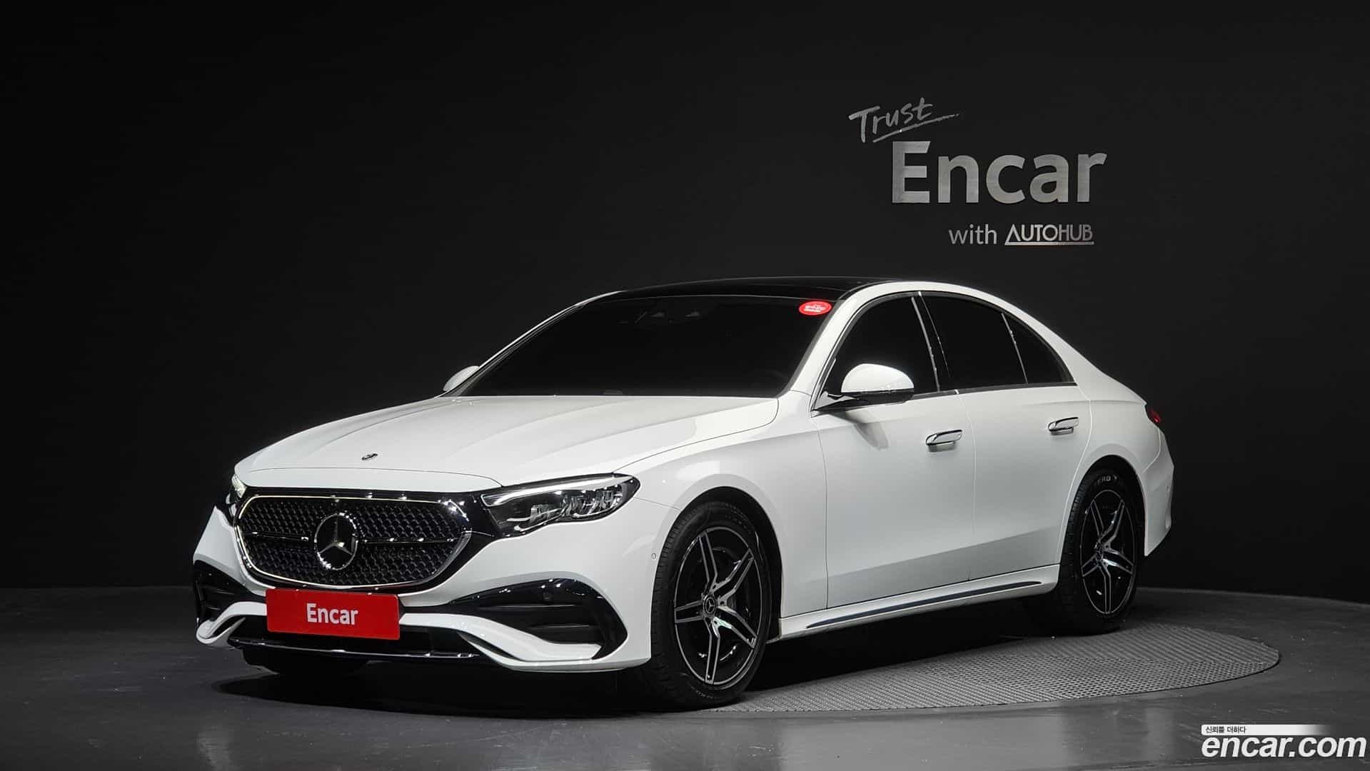 E-Class Mercedes-Benz 2025.9-OUTER-001