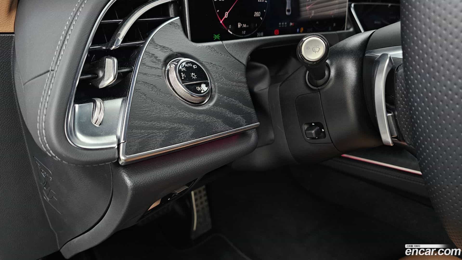 E-Class Mercedes-Benz 2025.9-OPTION-023