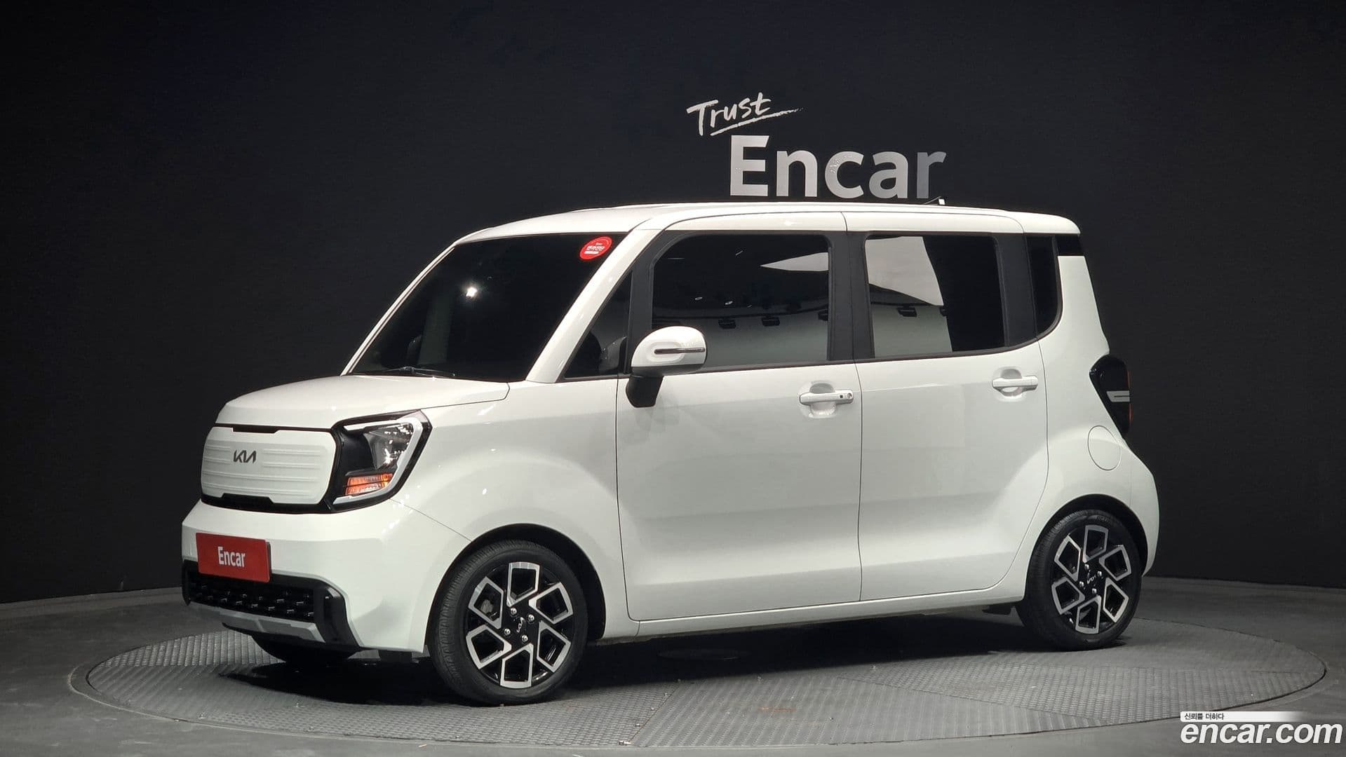 Main__Slider__Photo:RAY Kia 2023.11-0