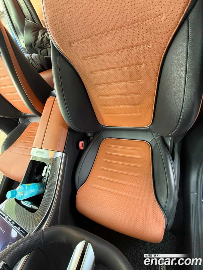 C-Class Mercedes-Benz 2022.3-INNER-010