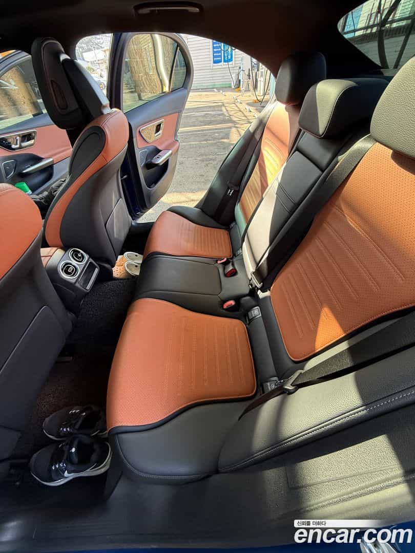 C-Class Mercedes-Benz 2022.3-OPTION-016