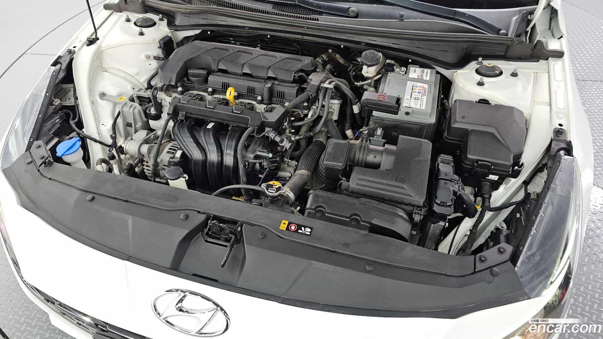 AVANTE Hyundai 2020.8-OUTER-006