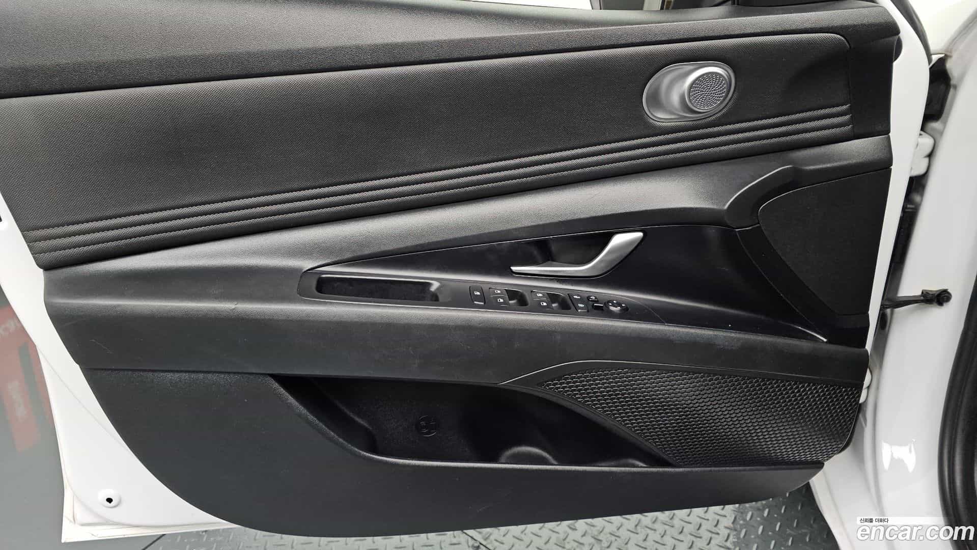 AVANTE Hyundai 2020.8-INNER-034