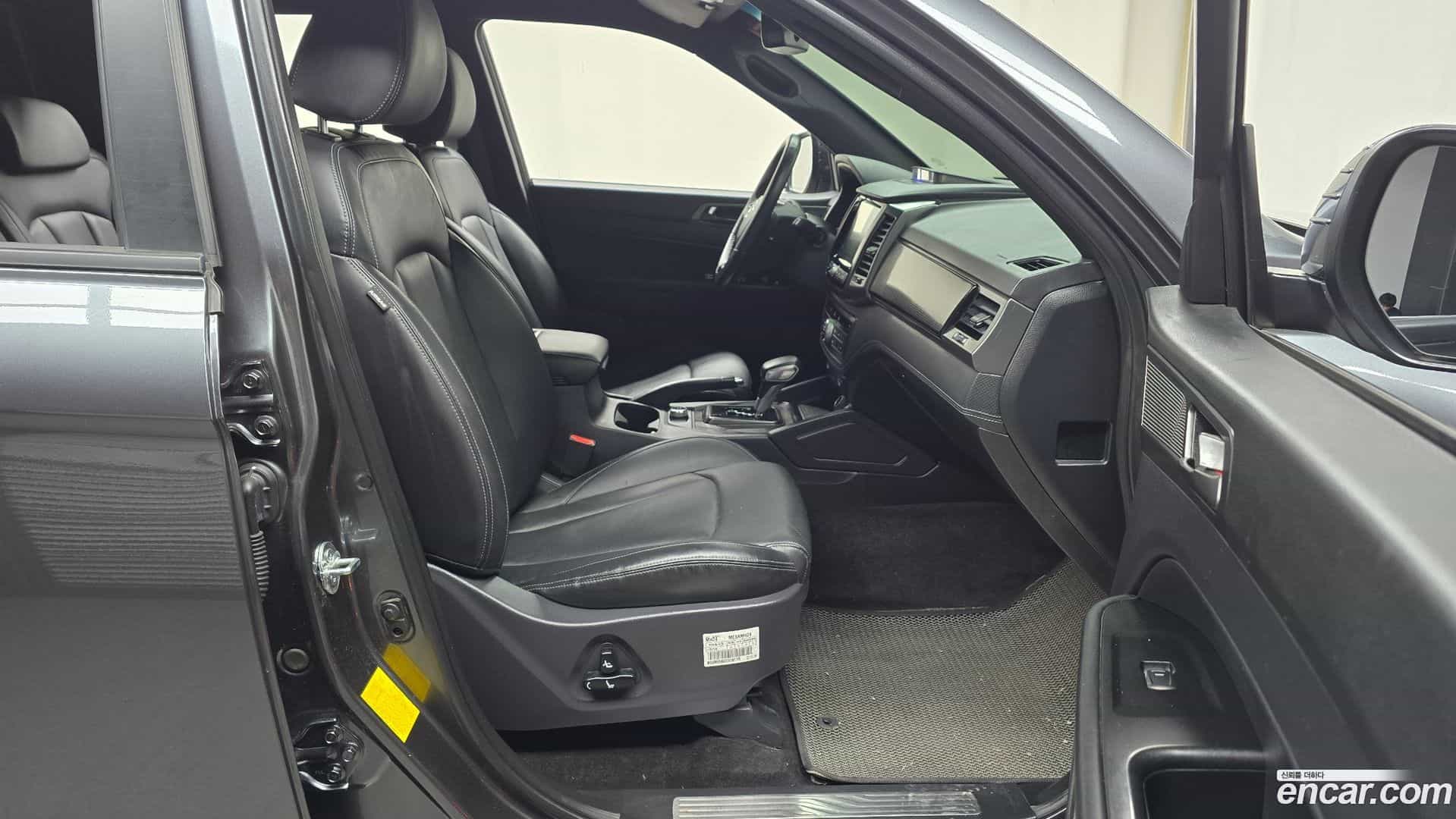 Rexton KG Mobility 2022.9-OPTION-015
