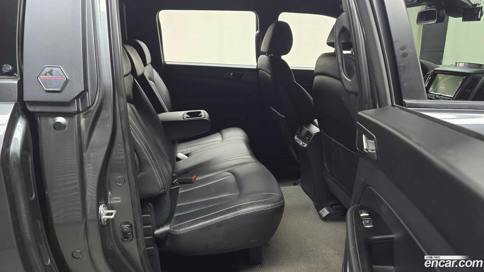Rexton KG Mobility 2022.9-OPTION-016