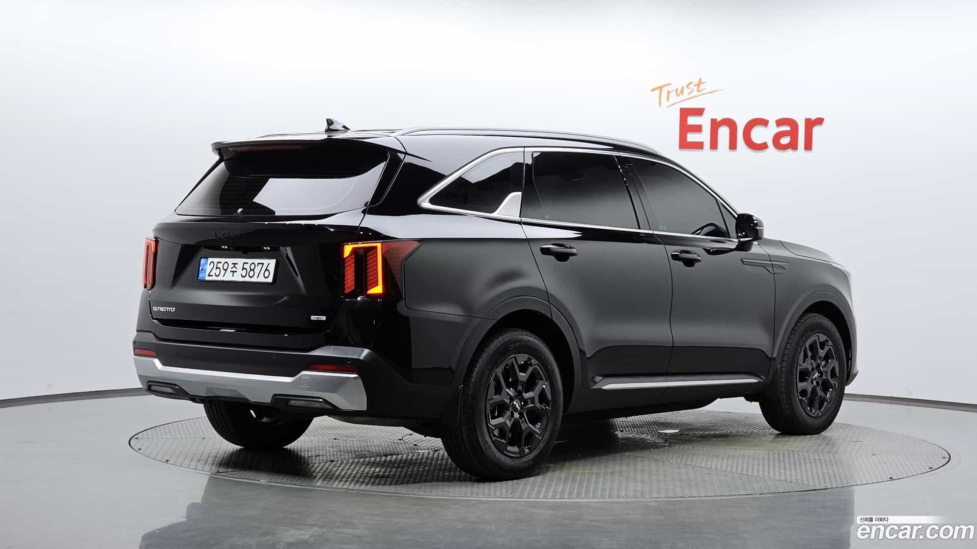 Sorento Kia 2023.9-OUTER-002