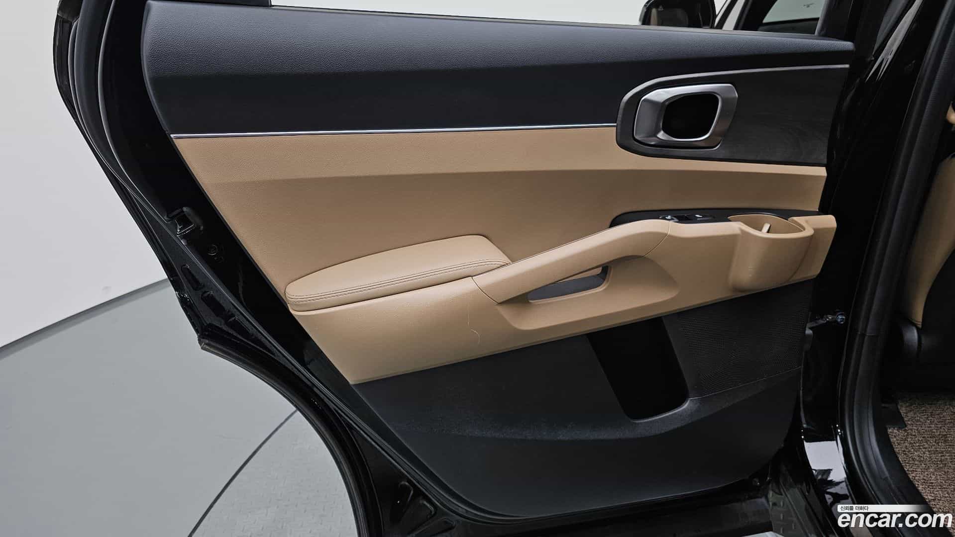 Sorento Kia 2023.9-INNER-035