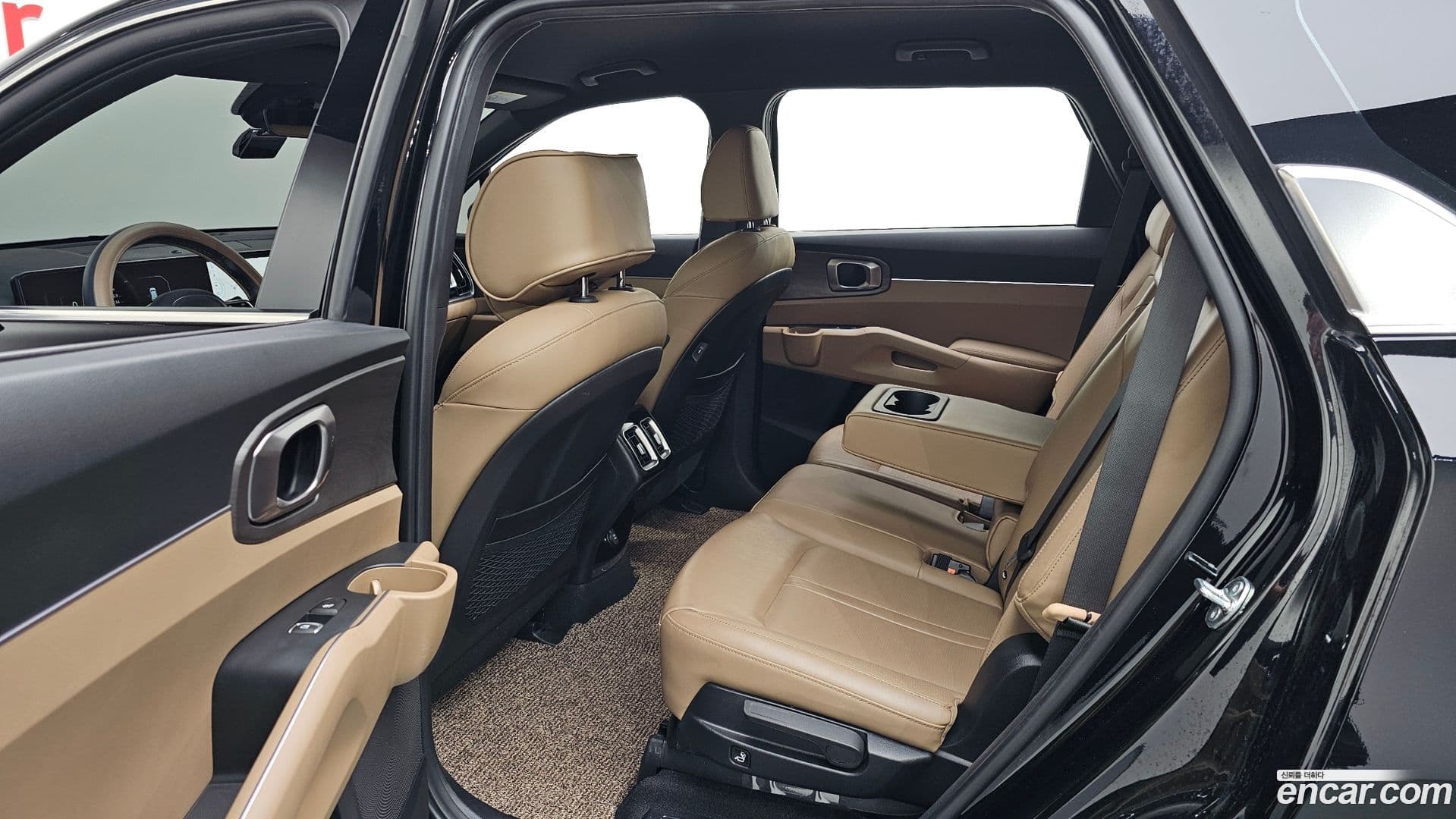 Main__Slider__Photo:Sorento Kia 2023.9-25