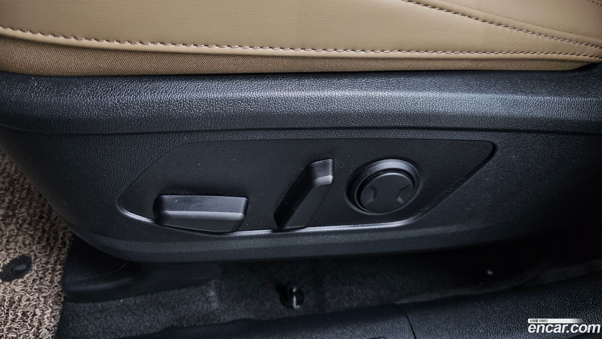 Main__Slider__Photo:Sorento Kia 2023.9-28