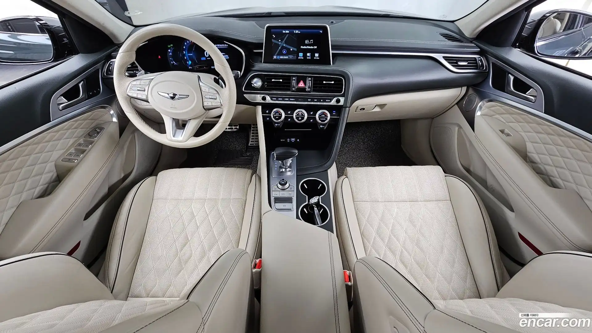G70 Genesis 2019.2-INNER-007
