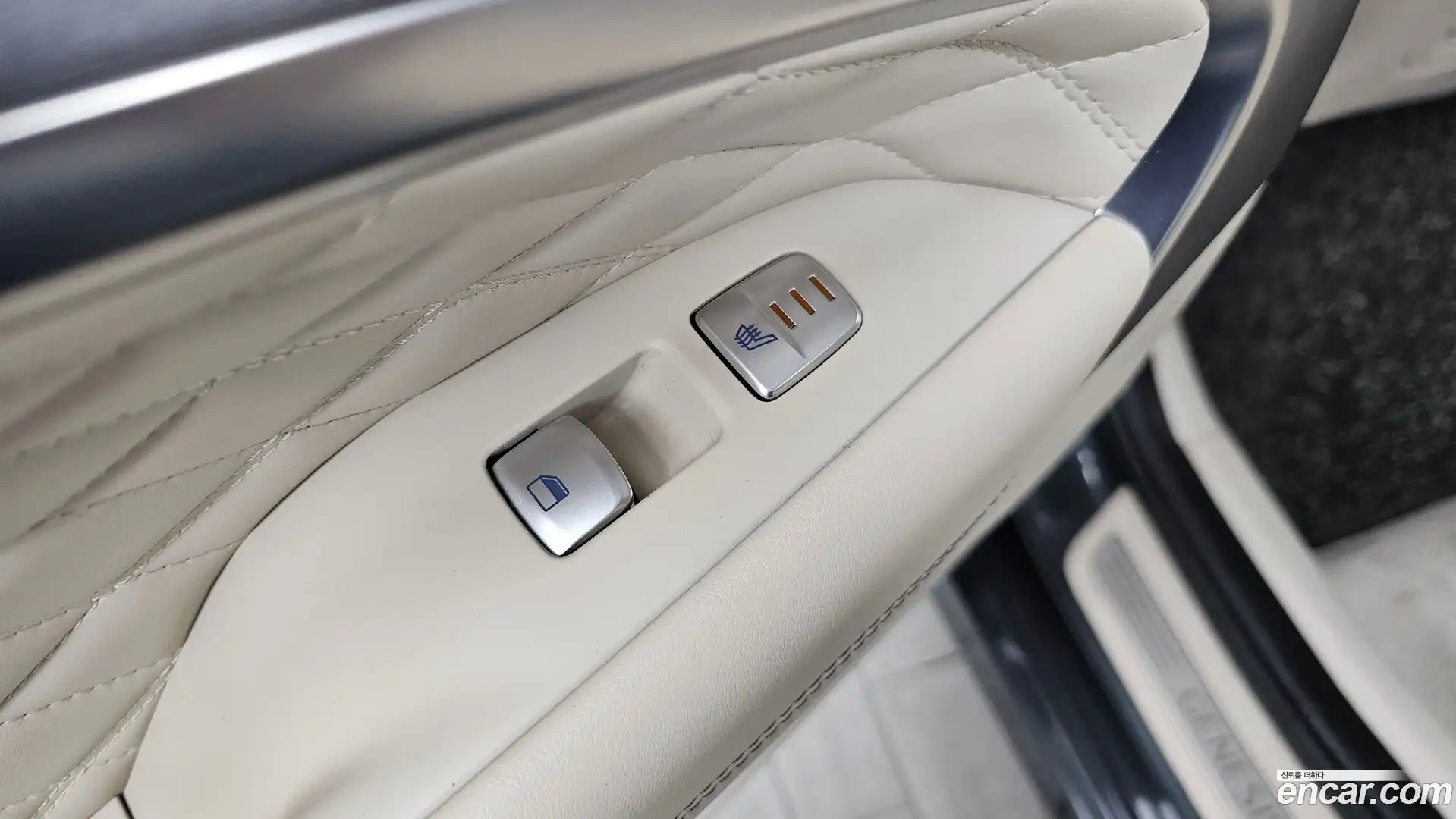 G70 Genesis 2019.2-OPTION-023