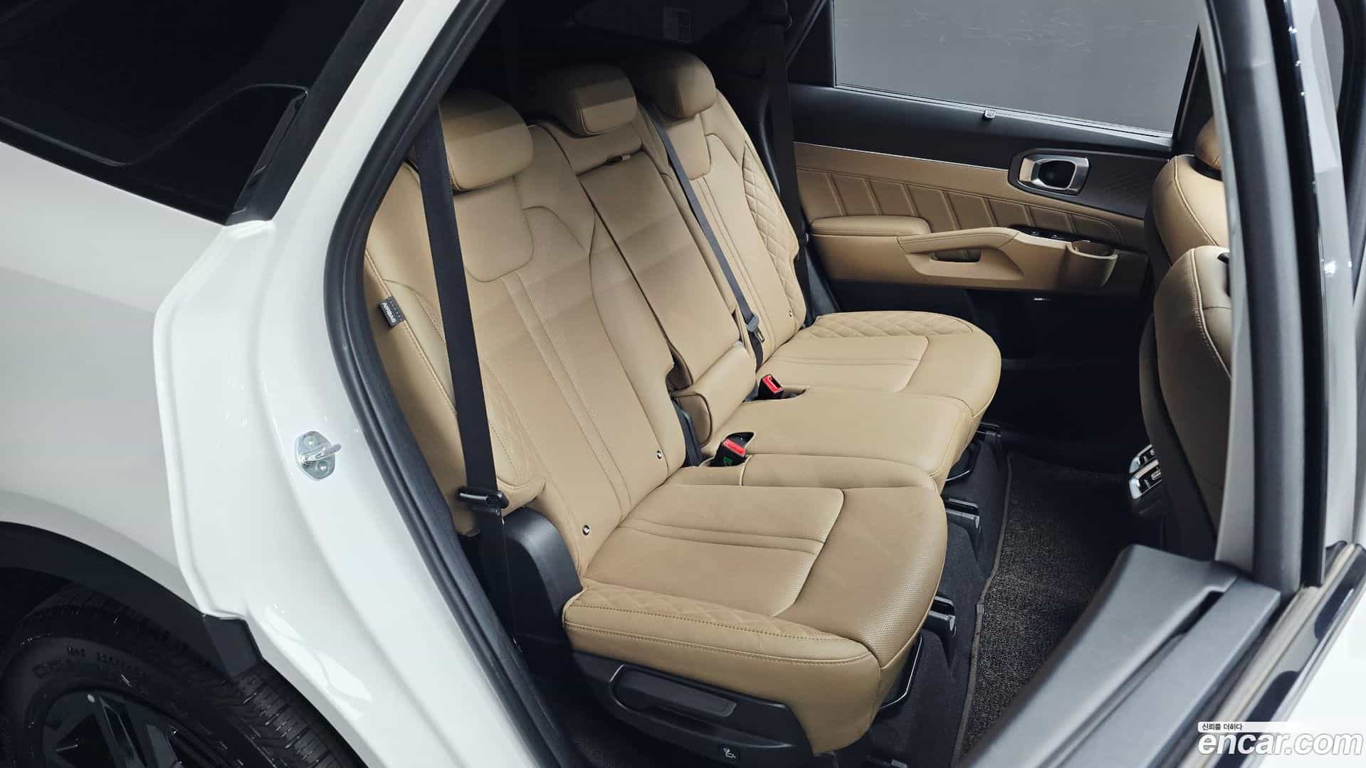 Sorento Kia 2024.4-INNER-036