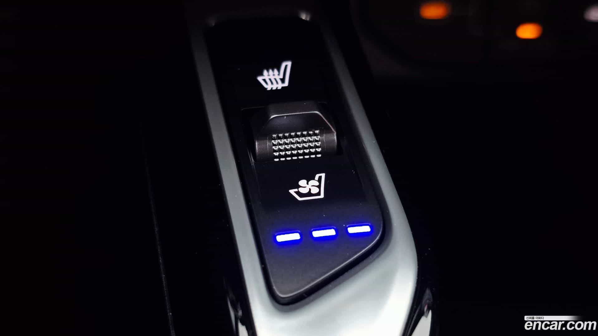Sorento Kia 2024.4-OPTION-048