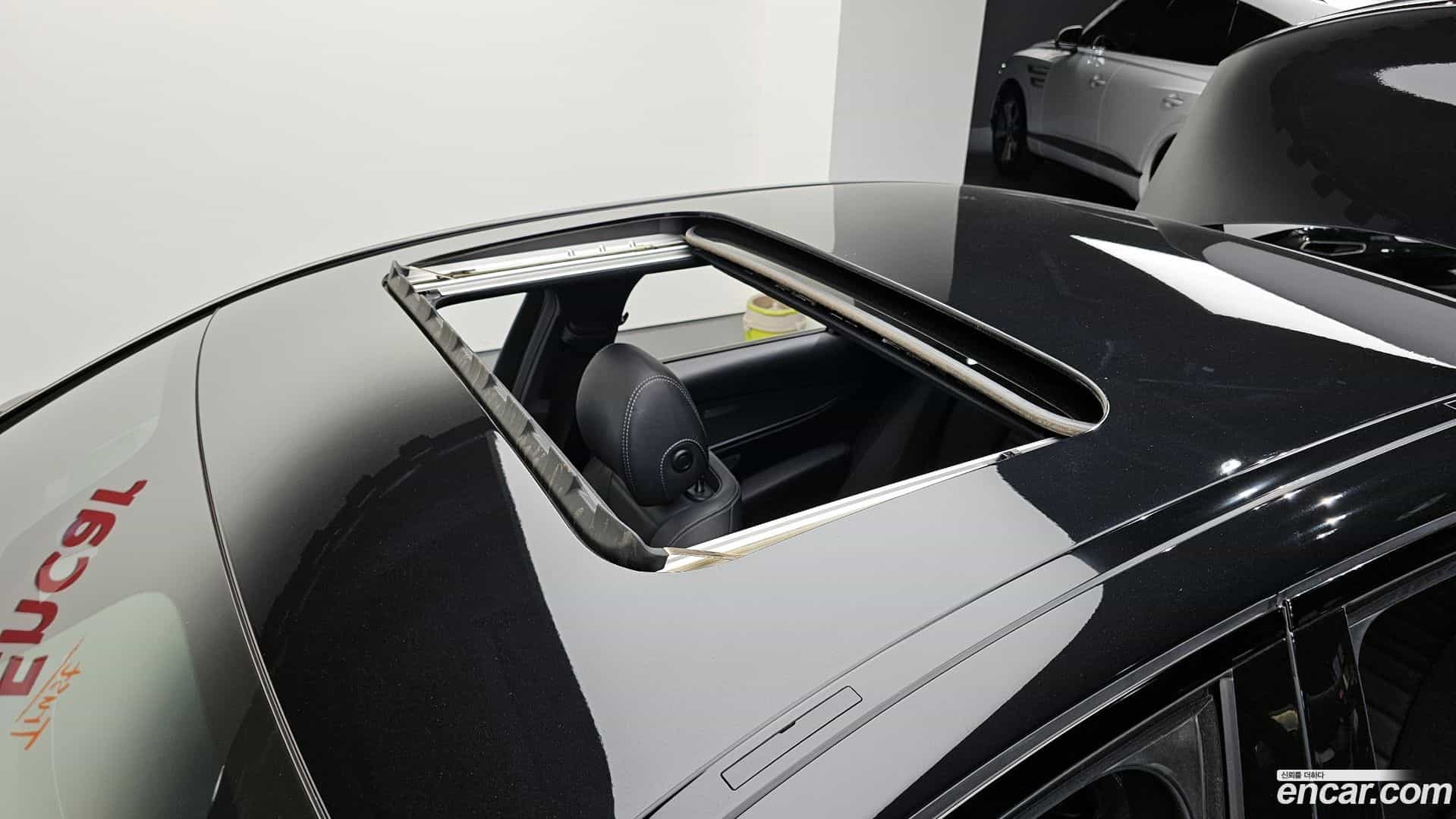 E-Class Mercedes-Benz 2020.5-OPTION-021