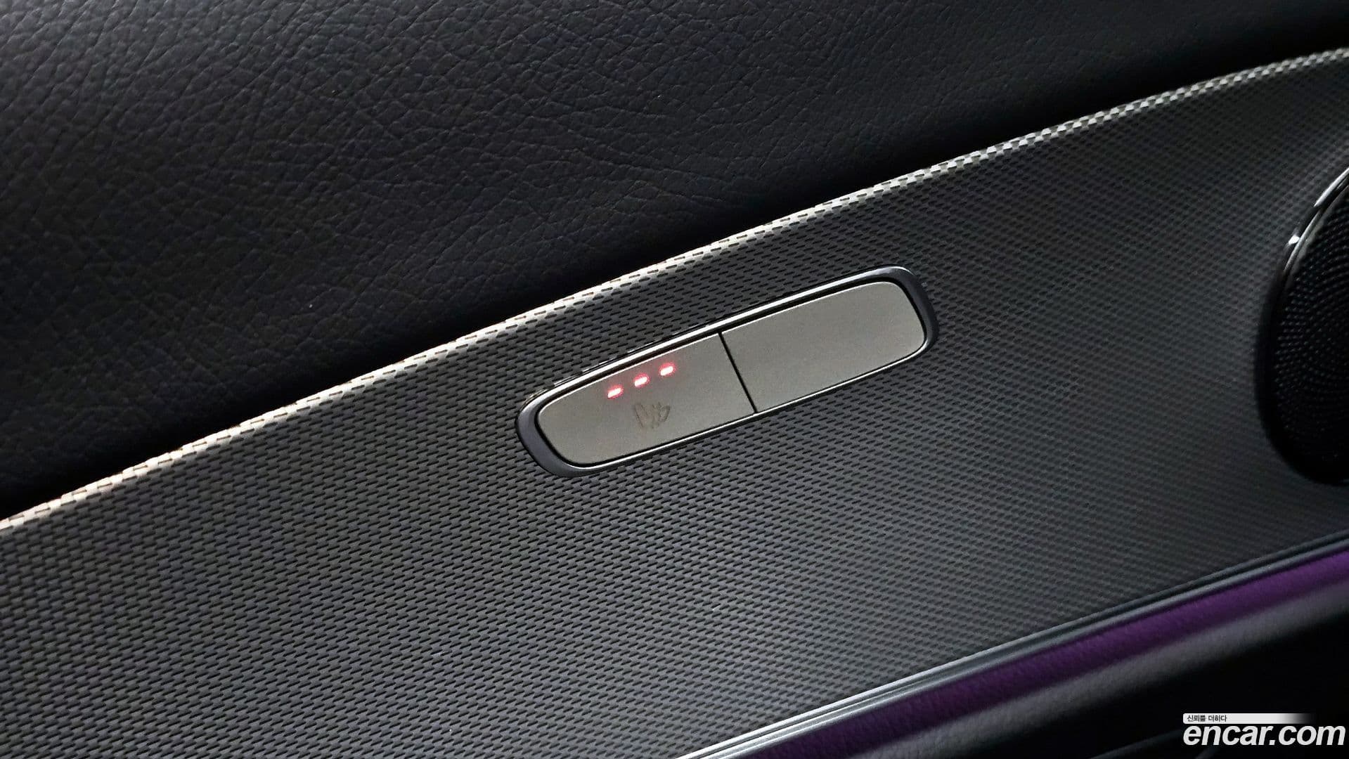 Main__Slider__Photo:E-Class Mercedes-Benz 2020.5-19