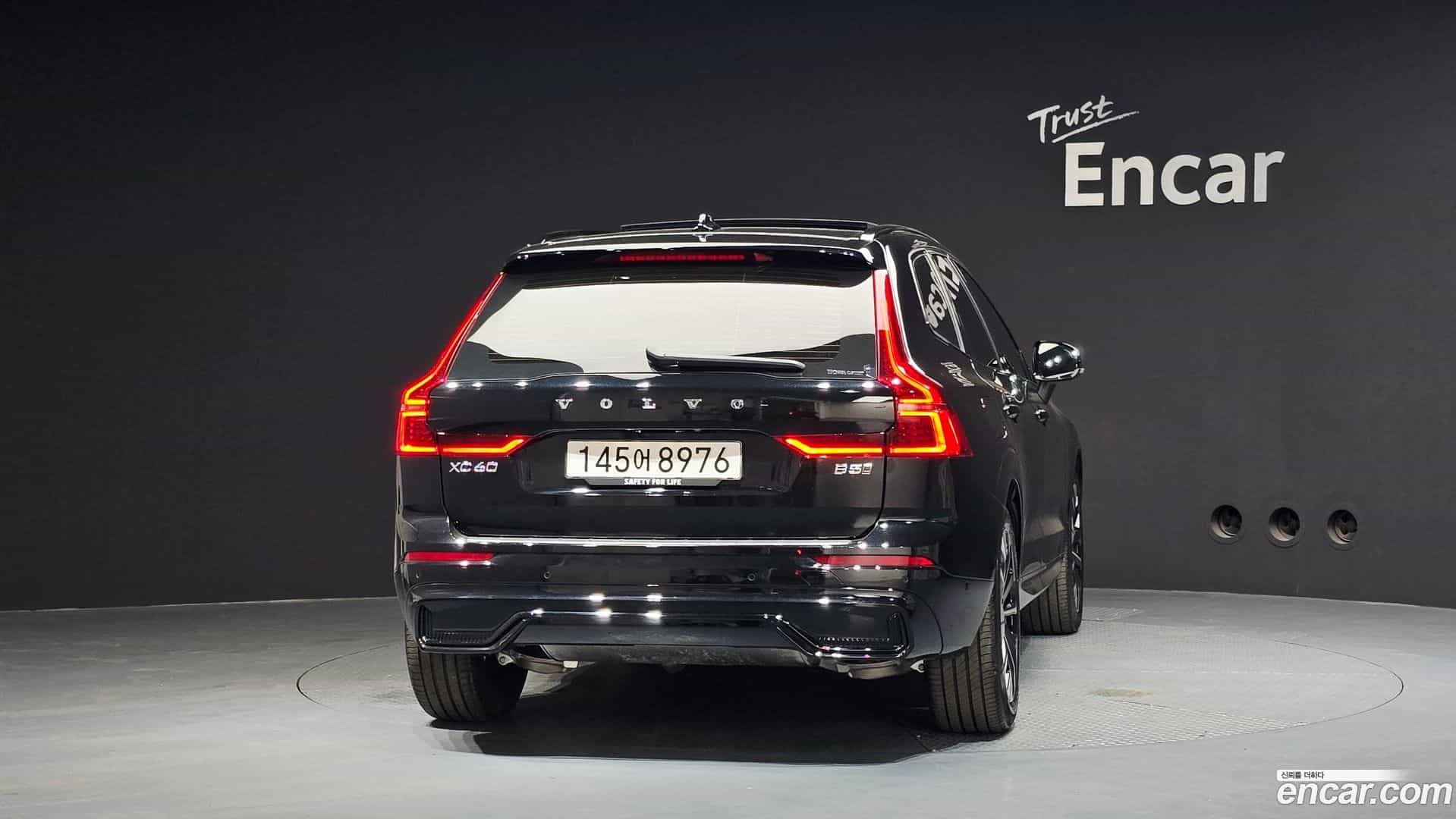 XC60 Volvo 2026.0-OUTER-004