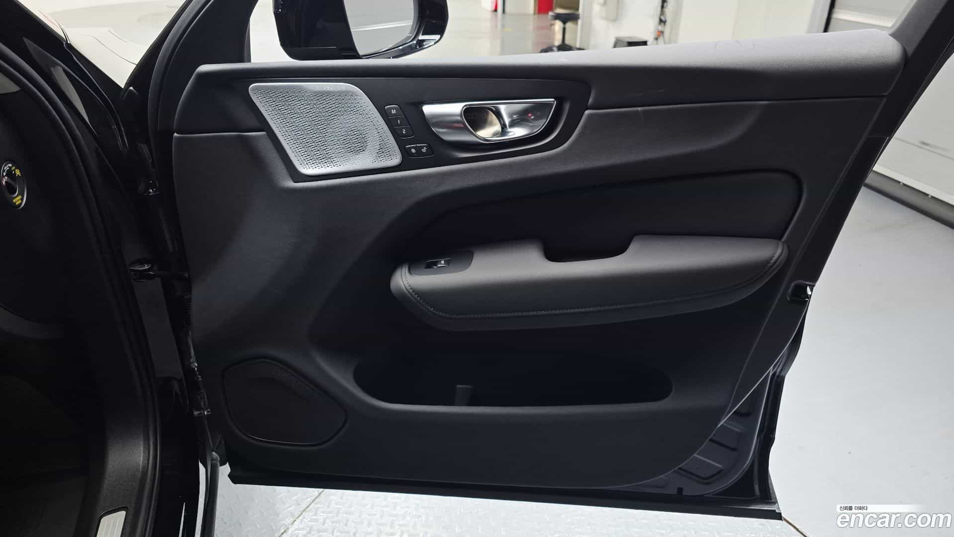 XC60 Volvo 2026.0-INNER-035