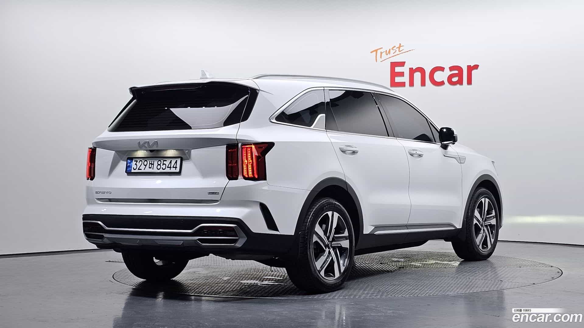 Sorento Kia 2023.6-OUTER-002