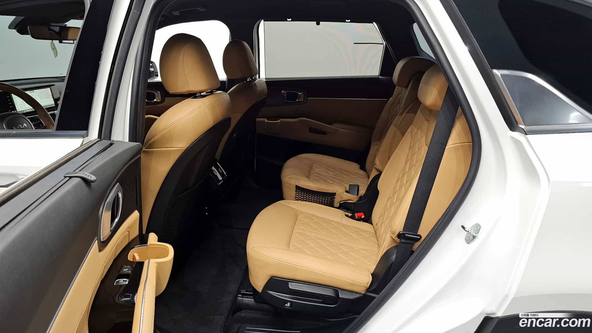 Sorento Kia 2023.6-OPTION-015