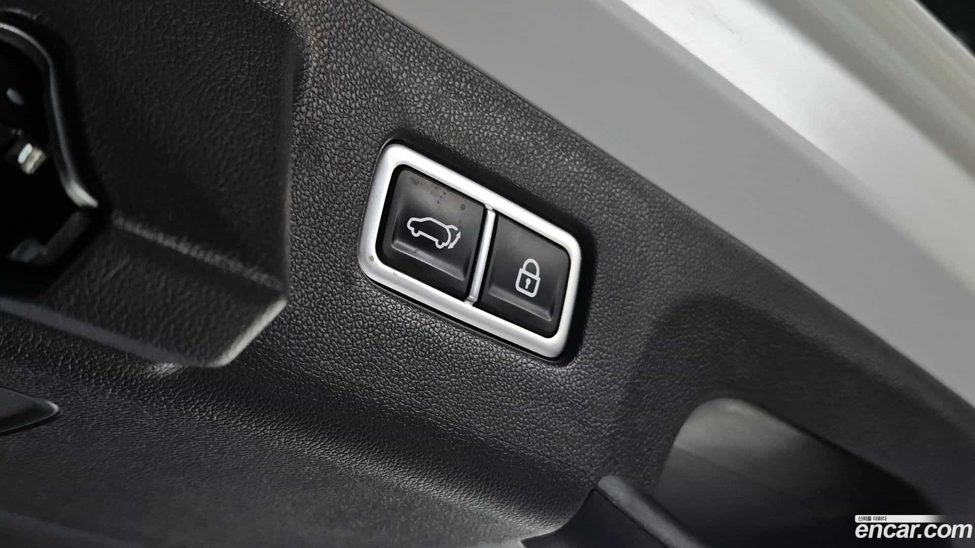 Sorento Kia 2023.6-OPTION-022
