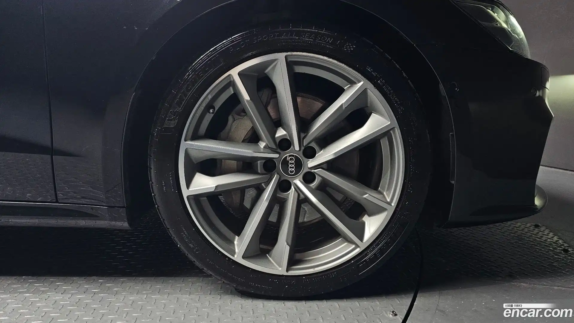 A7 Audi 2021.0-OUTER-031