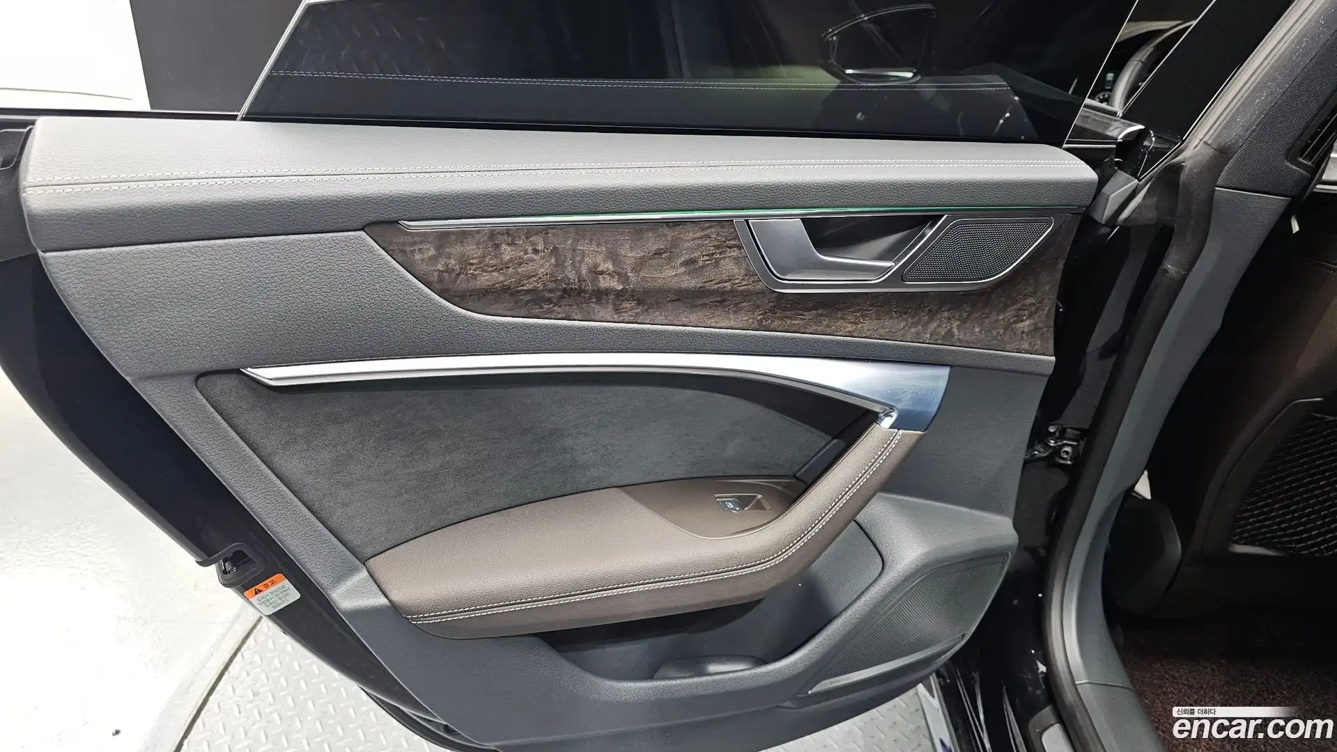A7 Audi 2021.0-INNER-035
