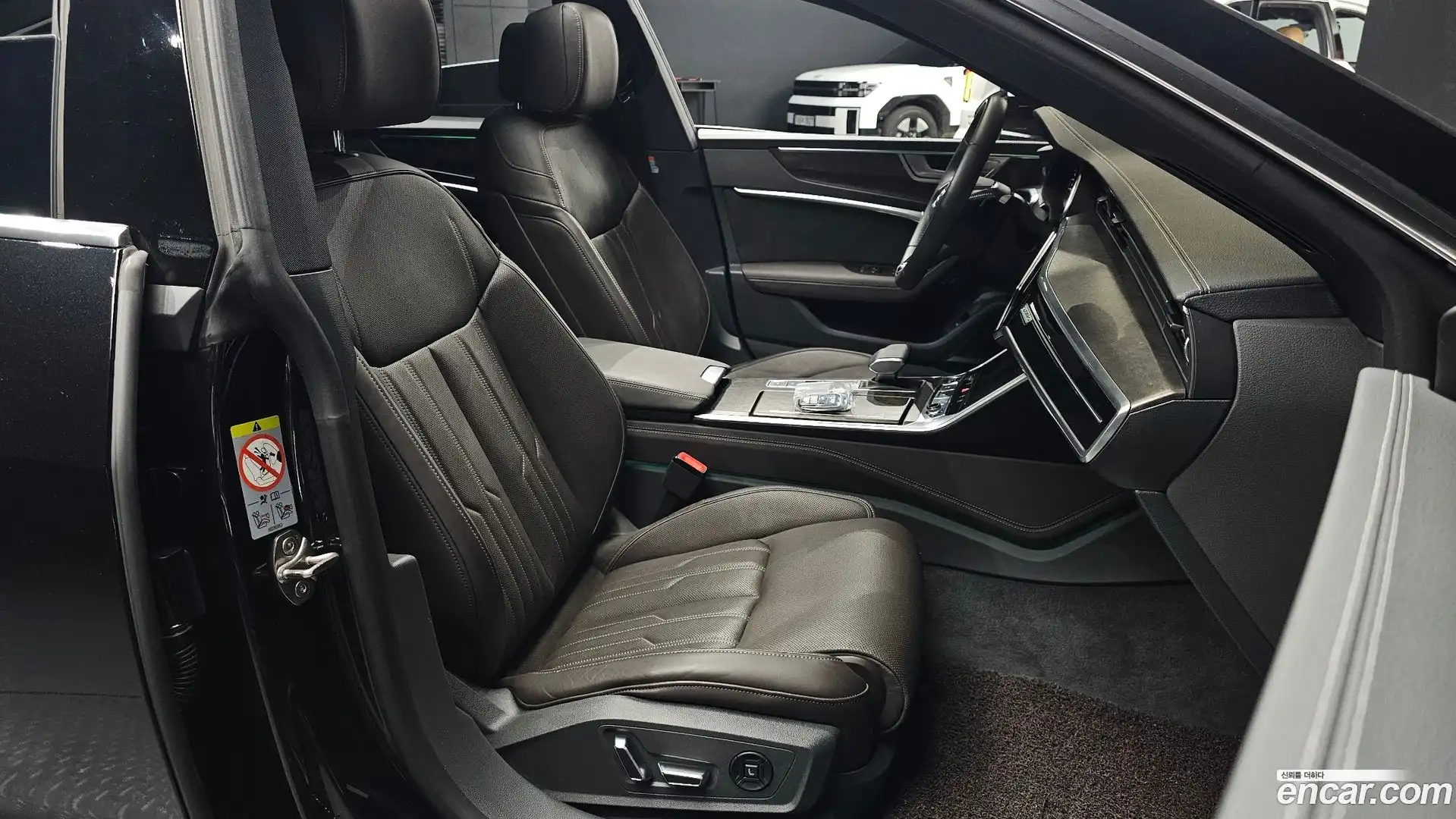 A7 Audi 2021.0-INNER-036