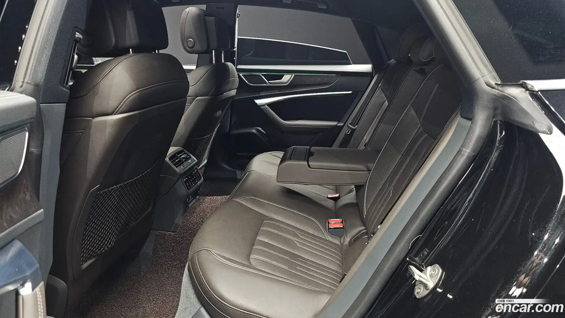 A7 Audi 2021.0-OPTION-044