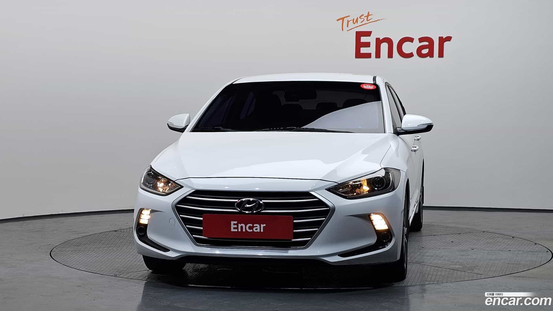 AVANTE Hyundai 2018.7-OUTER-003