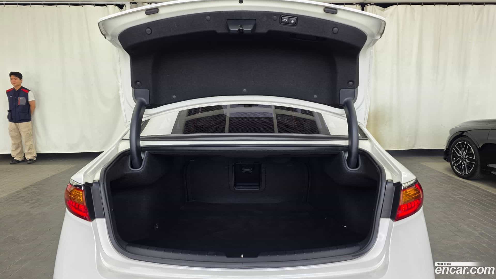 K7 Kia 2017.0-OPTION-024