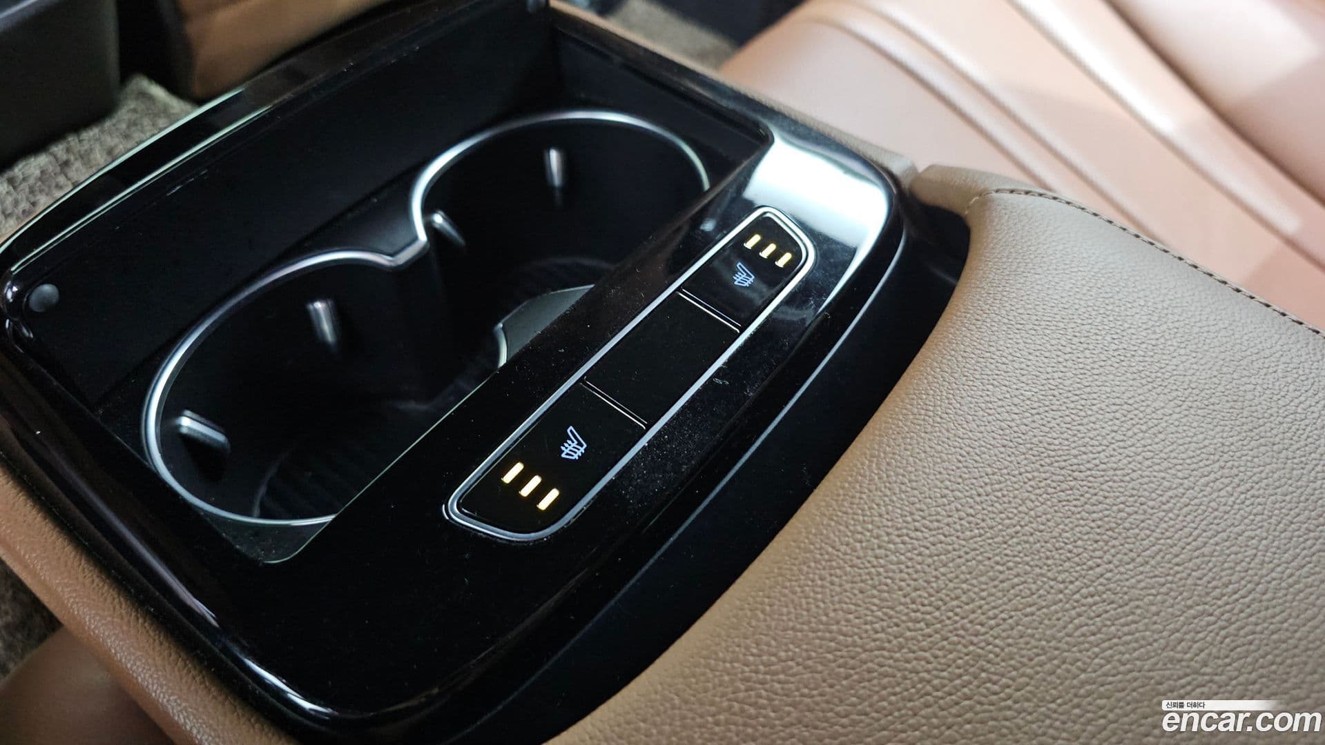 Main__Slider__Photo:G80 Genesis 2020.10-17