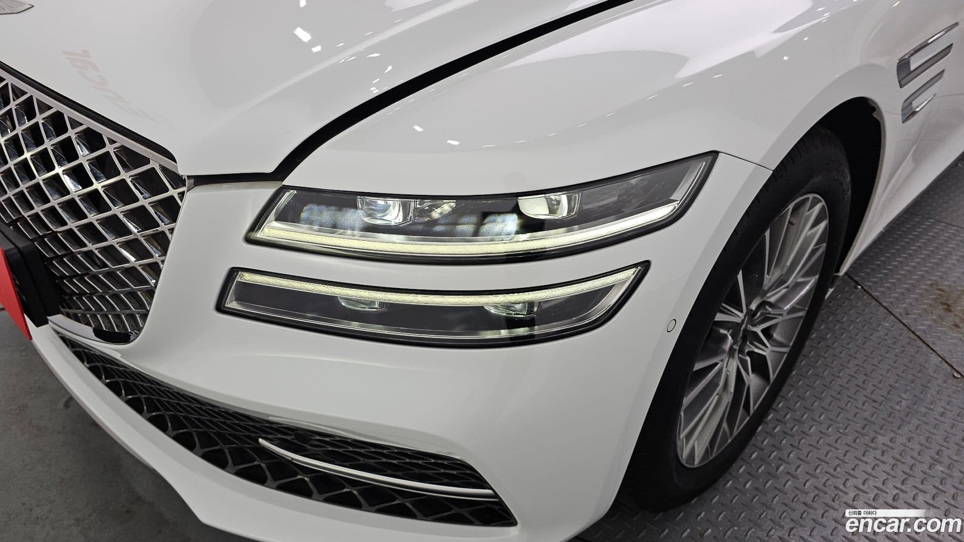 Main__Slider__Photo:G80 Genesis 2020.10-21