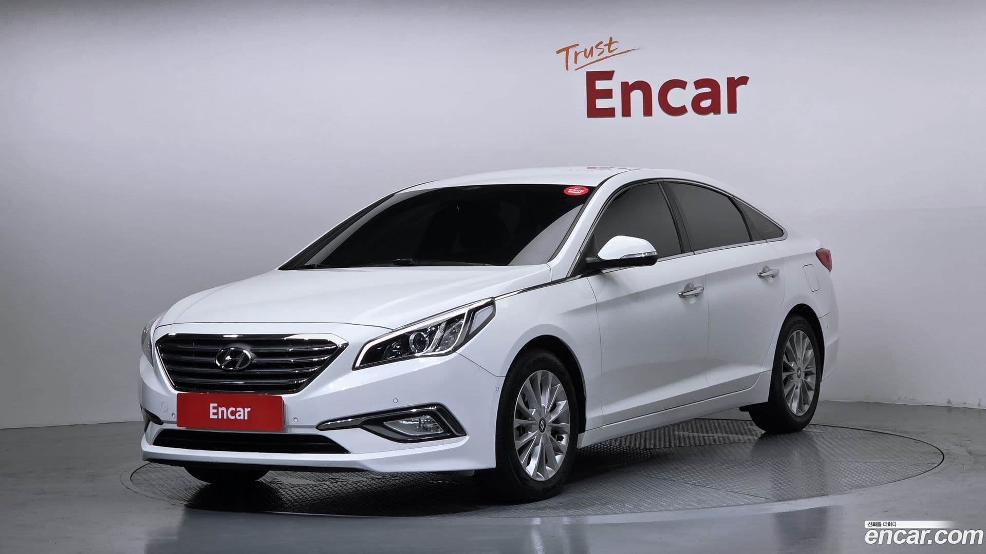 Main__Slider__Photo:Sonata Hyundai 2014.10-0