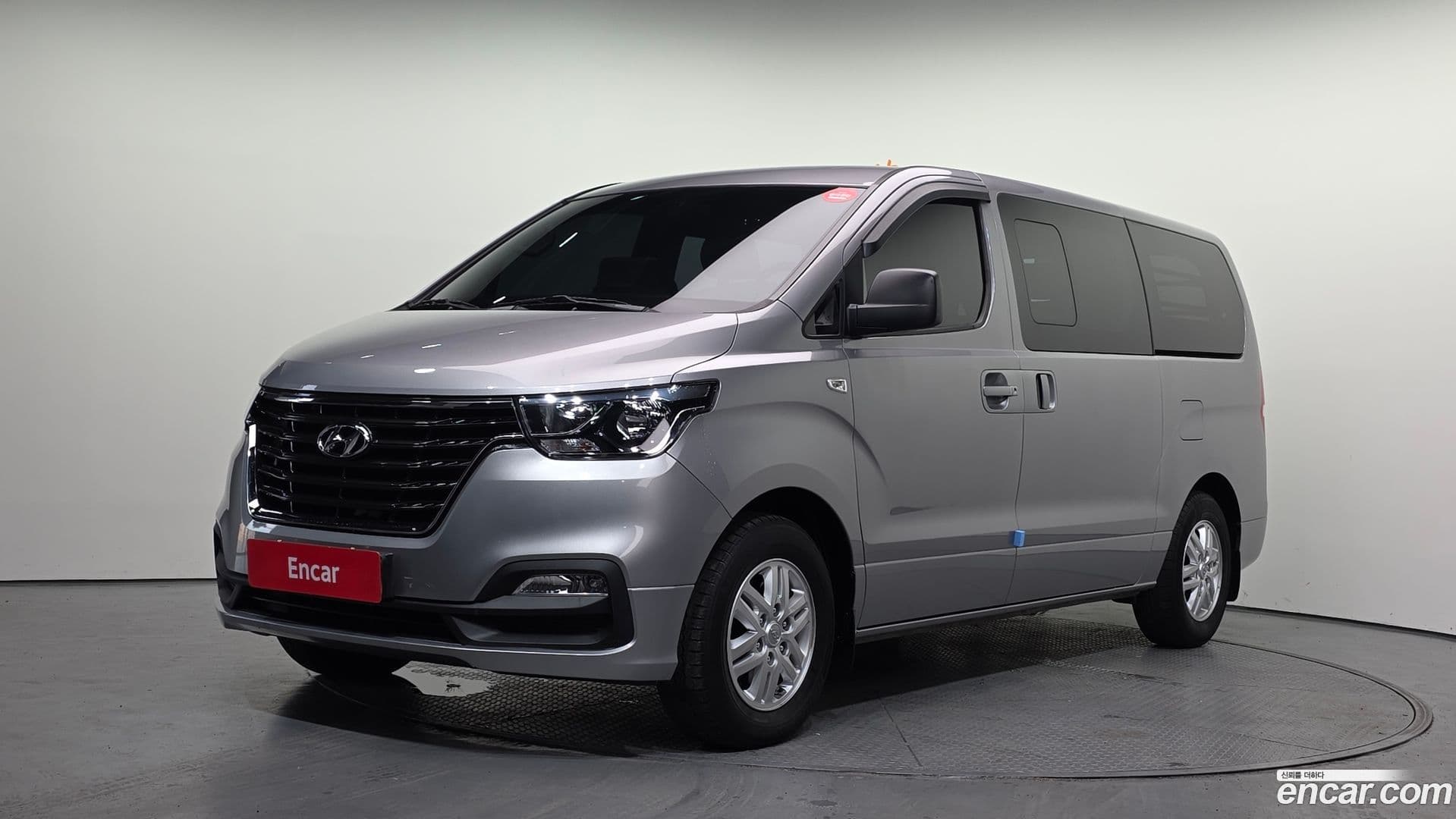 Main__Slider__Photo:Starex Hyundai 2019.6-0