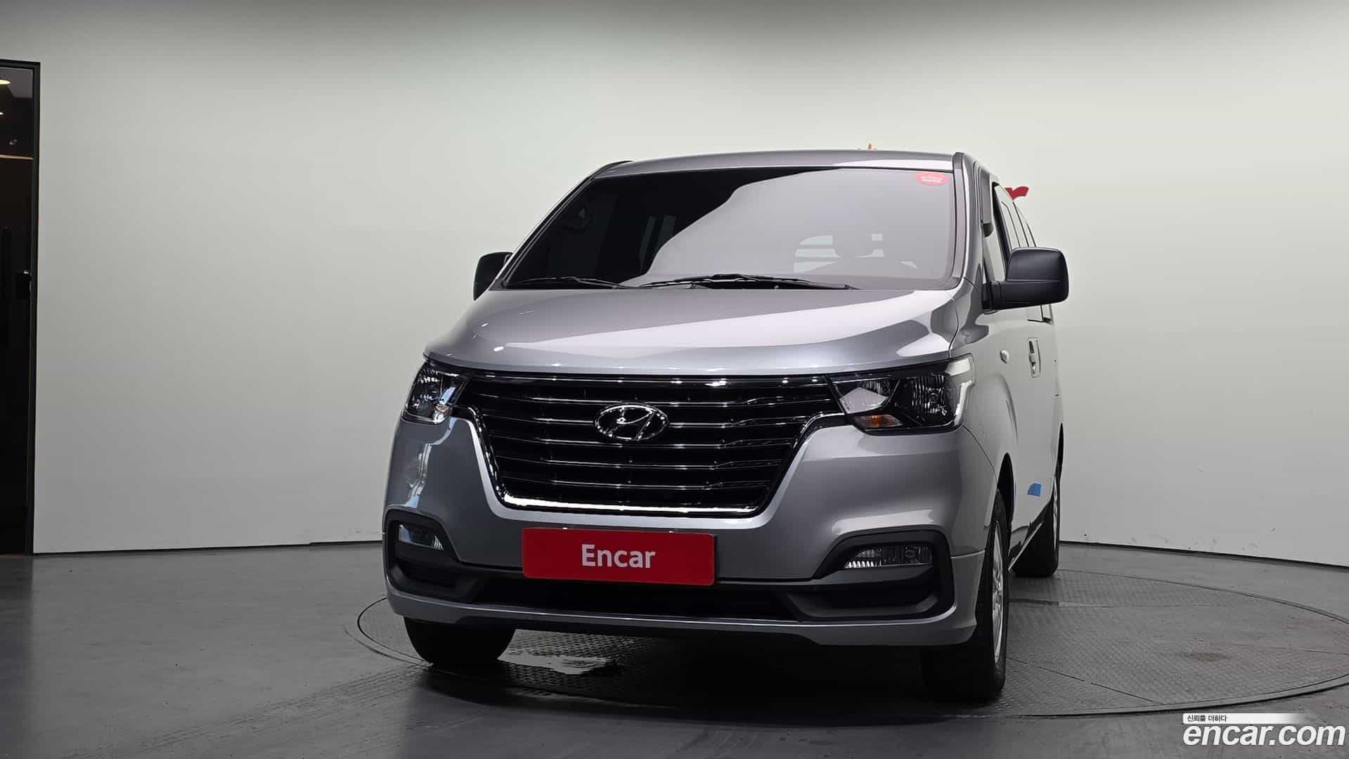 Starex Hyundai 2019.6-OUTER-003