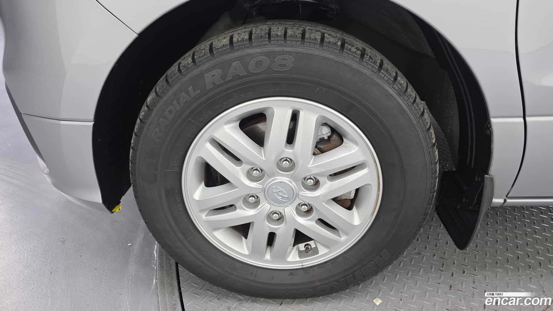 Starex Hyundai 2019.6-OUTER-005