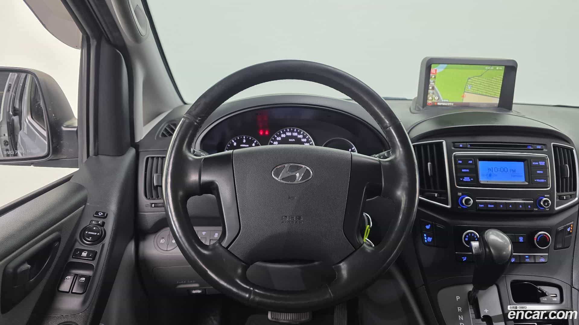 Starex Hyundai 2019.6-OPTION-018