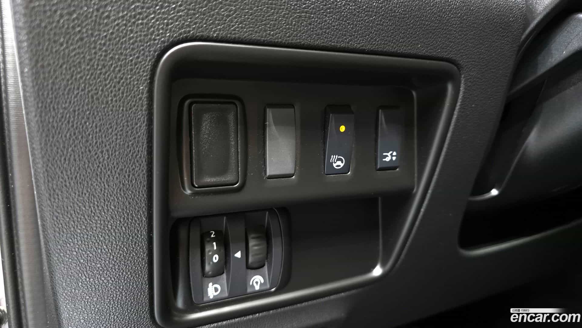 QM6 Renault Korea 2020.1-OPTION-023