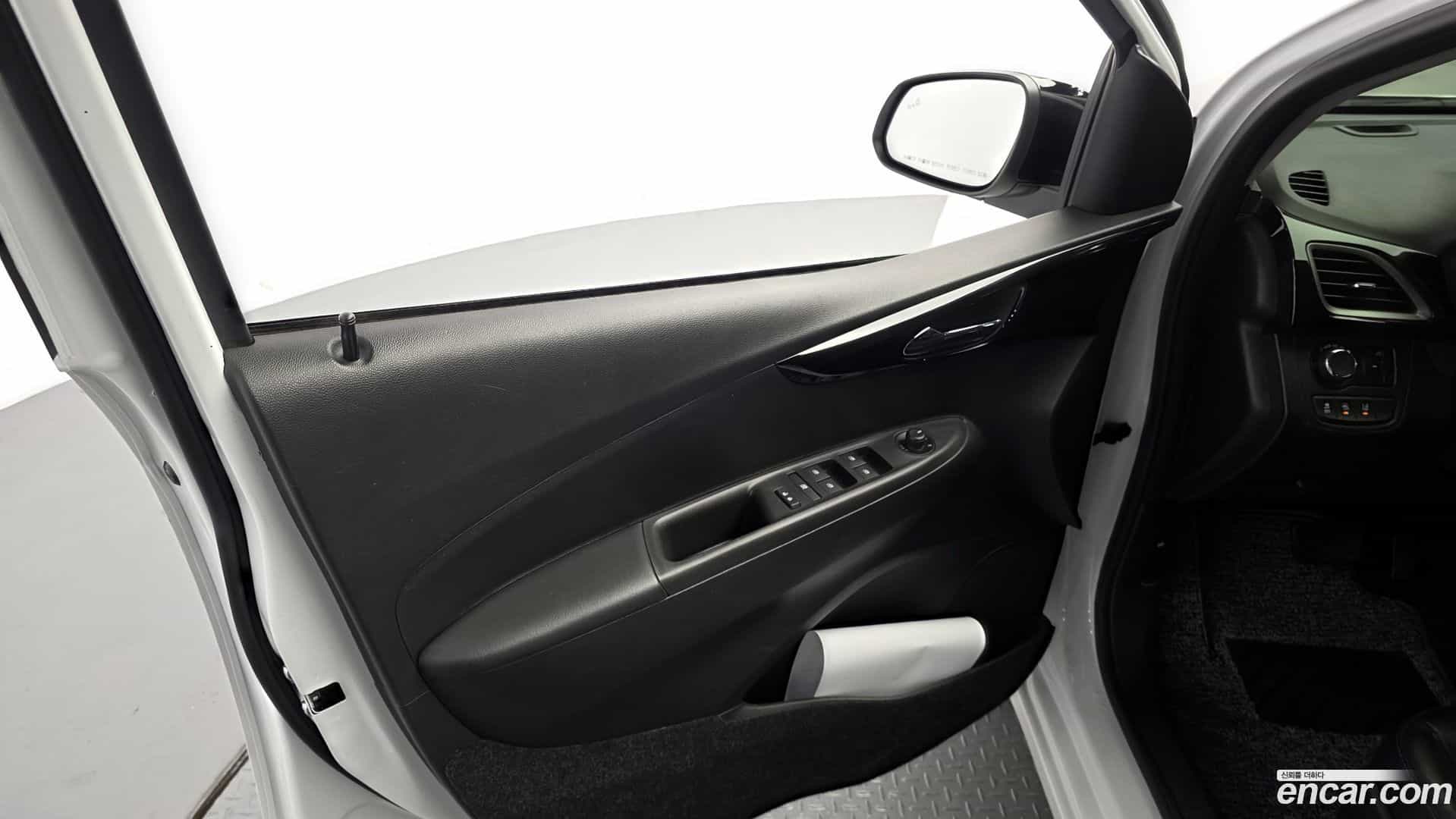 Spark Chevrolet 2020.6-INNER-034