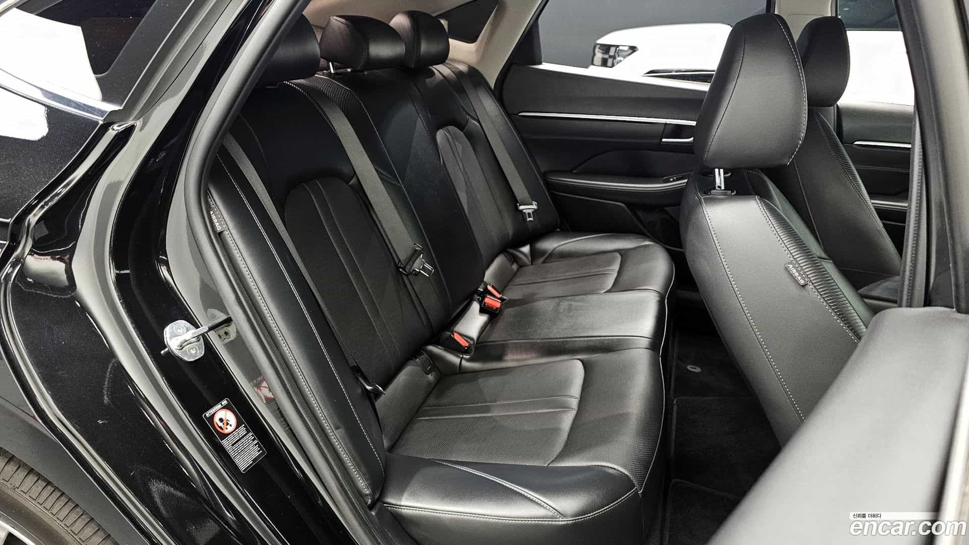 Sonata Hyundai 2021.8-OPTION-015