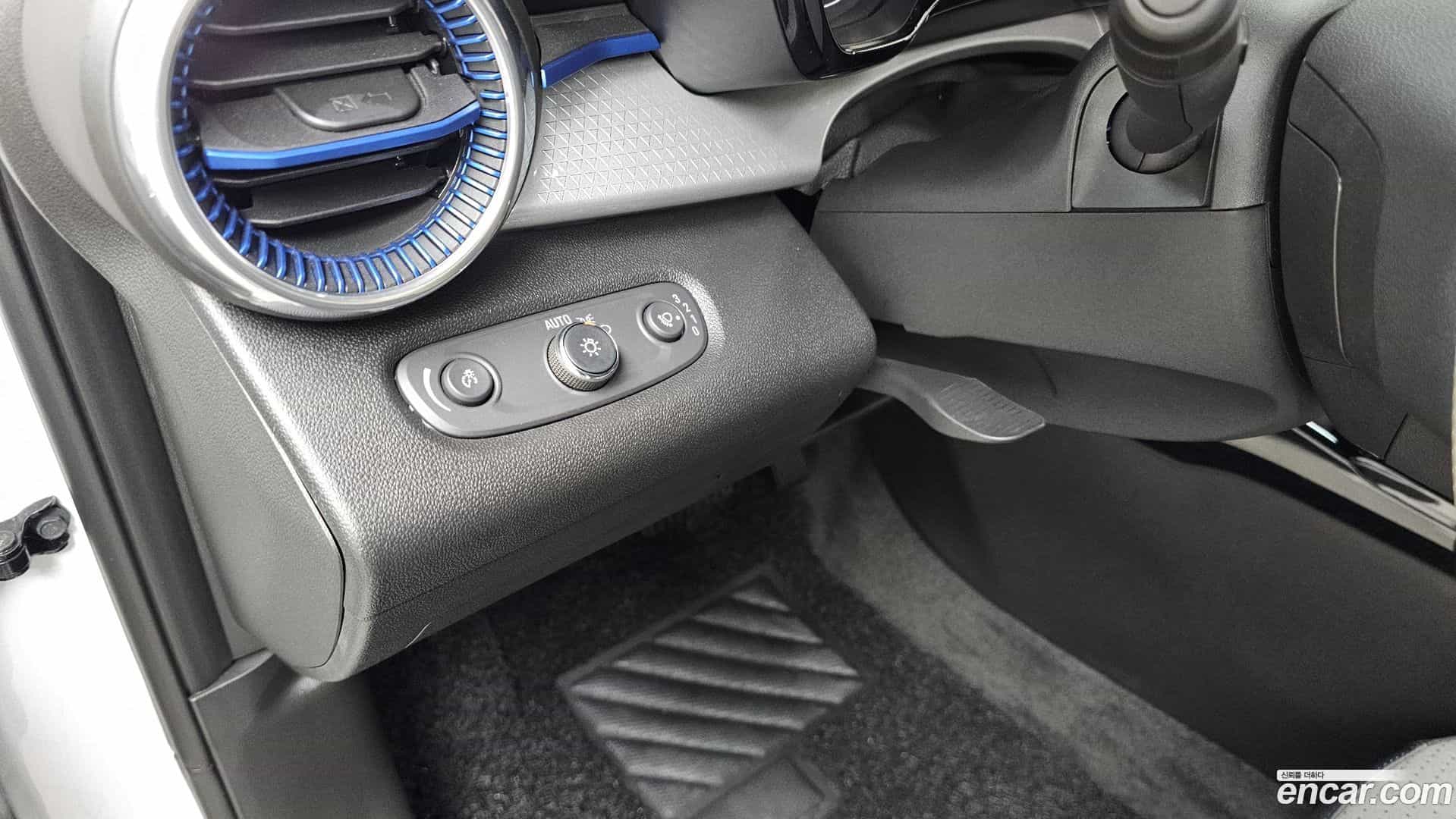 Trax Chevrolet 2023.7-OPTION-021